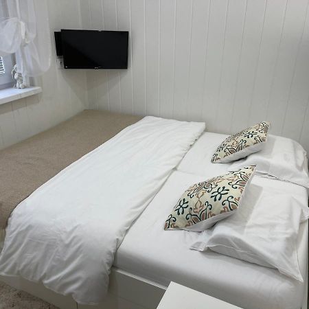 Cosy Apartmant In Hodonin Apartment Exterior photo