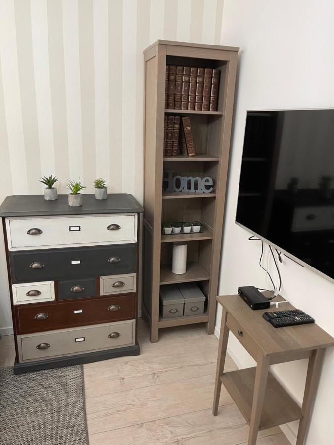 Cosy Apartmant In Hodonin Apartment Exterior photo